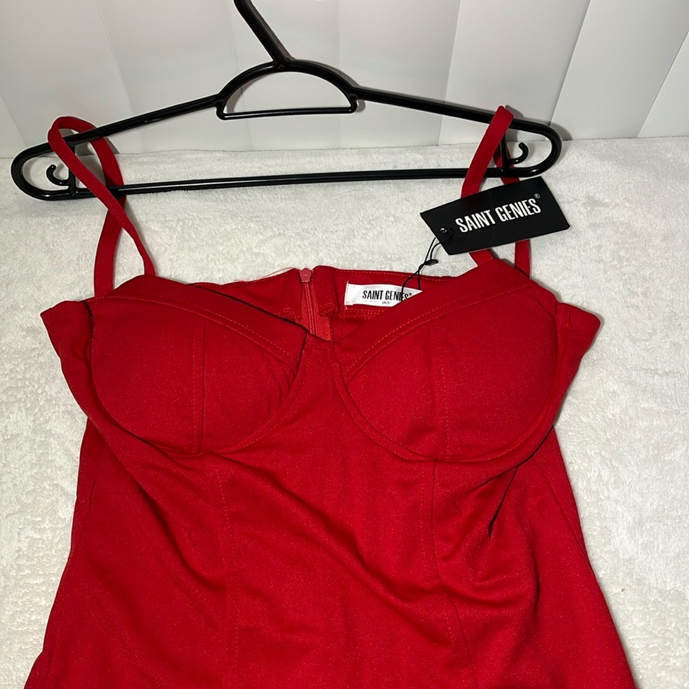 Saint Genies Red Structured Bust Bodycon Mini Dress - Look, Size 8 26” Length